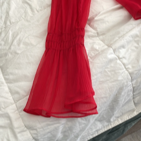 Beauties red chiffon top size 8 - Picture 6 of 9